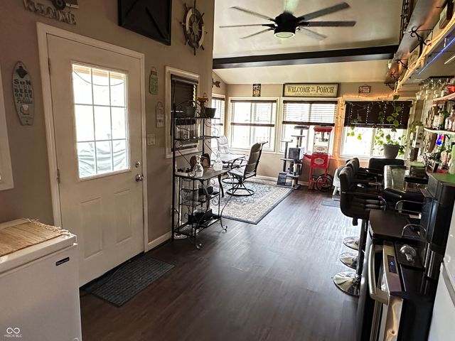 2120 Kitchen Drive, Anderson, IN 46017
