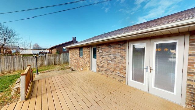 1138 Hochgesang Avenue, Jasper, IN 47546