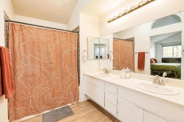 30451 Red River Circle, Temecula, CA 92591