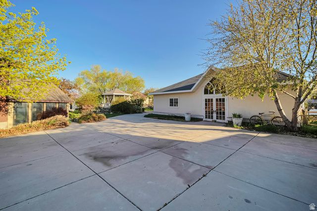 1481 W MIDAS CREEK DR, South Jordan, UT 84095