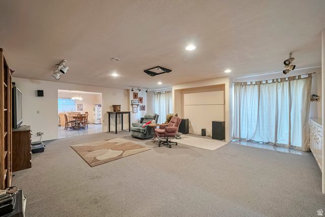 1481 W MIDAS CREEK DR, South Jordan, UT 84095