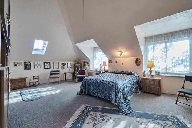 1481 W MIDAS CREEK DR, South Jordan, UT 84095