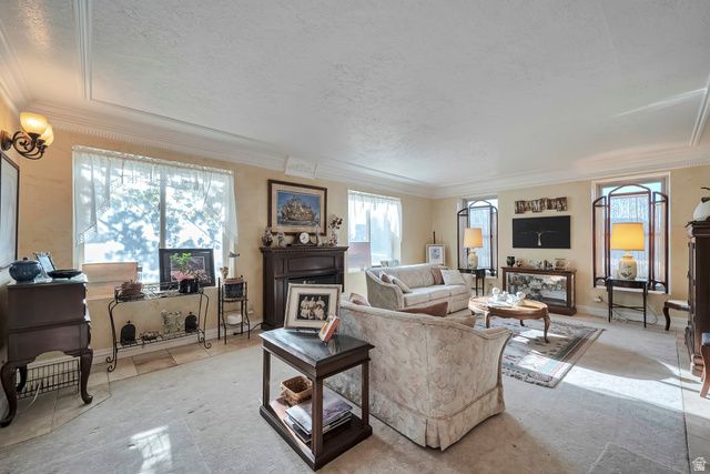 1481 W MIDAS CREEK DR, South Jordan, UT 84095