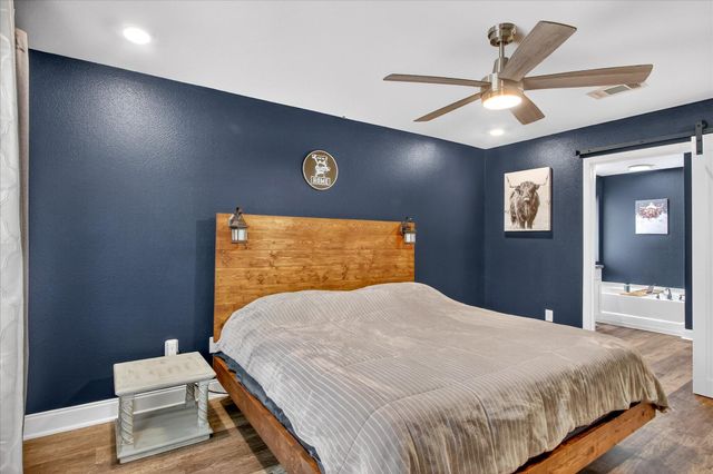 18433 Elkwood Dr., Gulfport, MS 39503