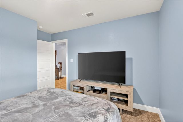 18433 Elkwood Dr., Gulfport, MS 39503