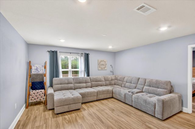 18433 Elkwood Dr., Gulfport, MS 39503