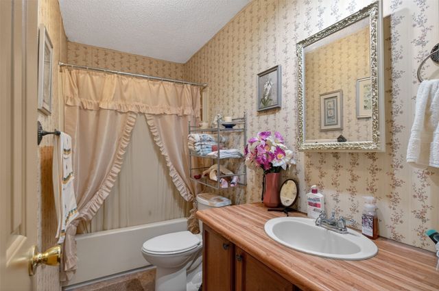 306 Lesa Lane, Stonewall, LA 71078