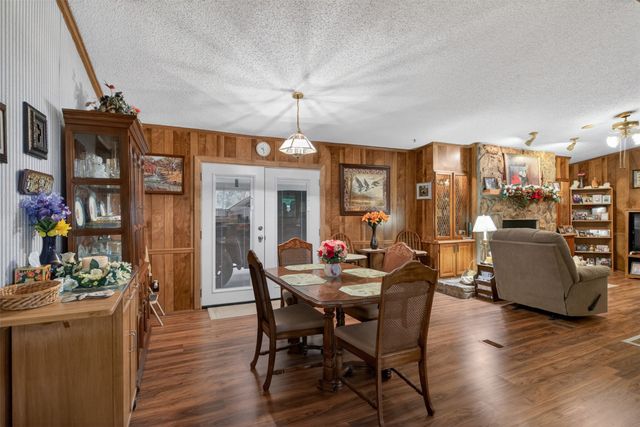 306 Lesa Lane, Stonewall, LA 71078