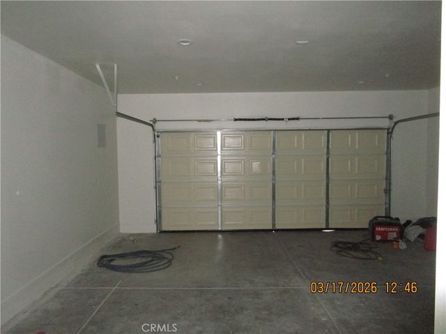 14332 Outer Hesperia Road, Victorville, CA 92395