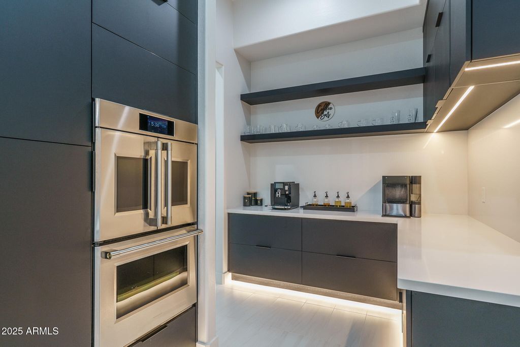 Image 13 of property listing at 16033 W CINNABAR Court, Waddell, AZ 85355