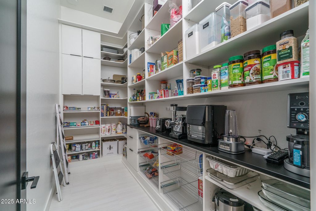 Image 15 of property listing at 16033 W CINNABAR Court, Waddell, AZ 85355