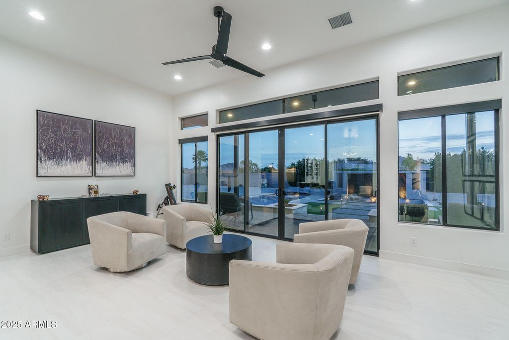 Image 19 of property listing at 16033 W CINNABAR Court, Waddell, AZ 85355