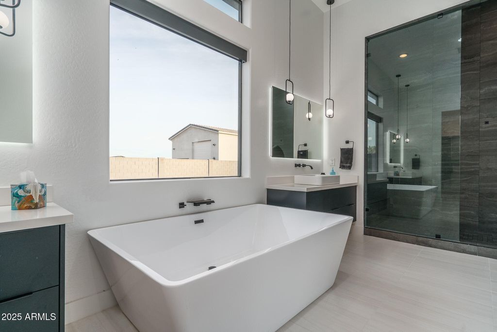 Image 23 of property listing at 16033 W CINNABAR Court, Waddell, AZ 85355