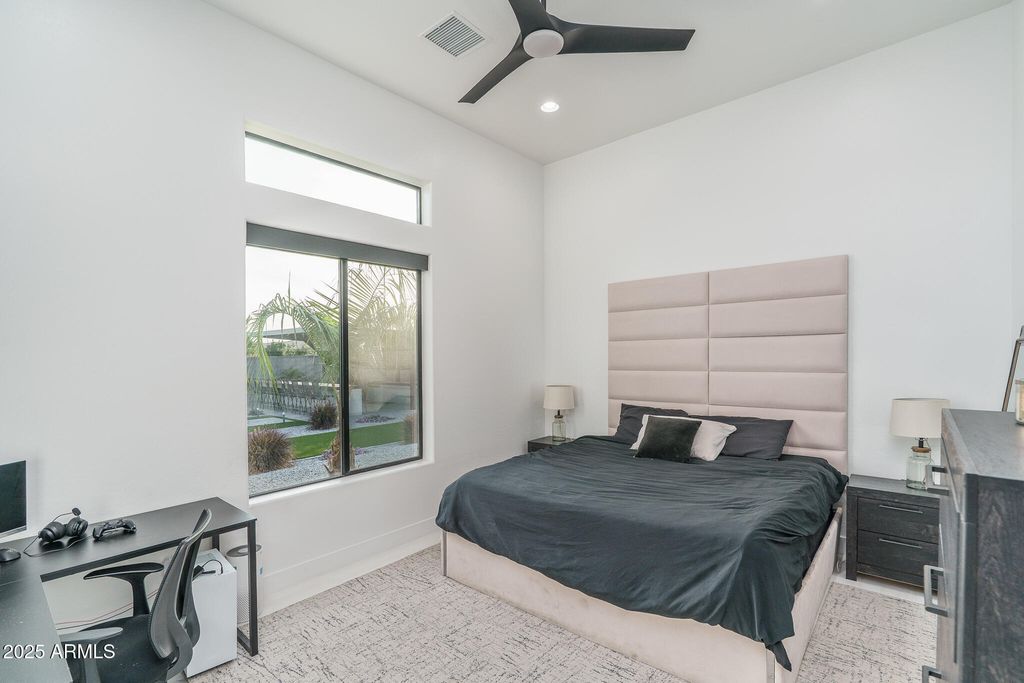 Image 28 of property listing at 16033 W CINNABAR Court, Waddell, AZ 85355