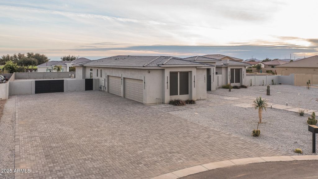 Image 75 of property listing at 16033 W CINNABAR Court, Waddell, AZ 85355