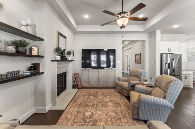 15313 Garnet Groves Drive, Conroe, TX 77302