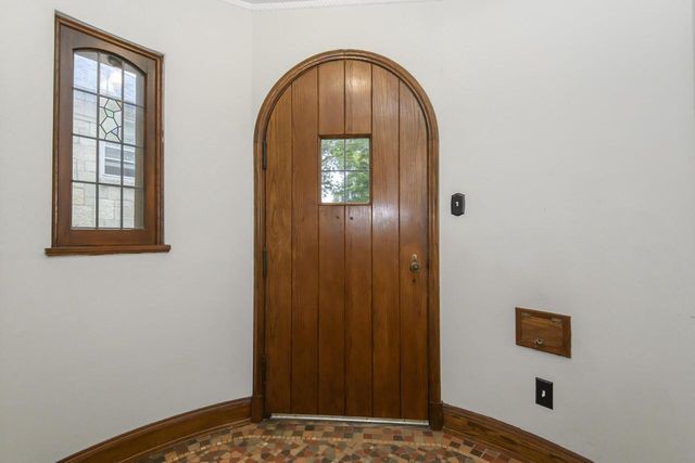 108 N 88th STREET, Wauwatosa, WI 53226