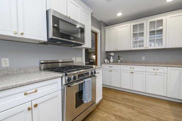 108 N 88th STREET, Wauwatosa, WI 53226