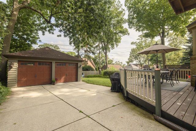 108 N 88th STREET, Wauwatosa, WI 53226