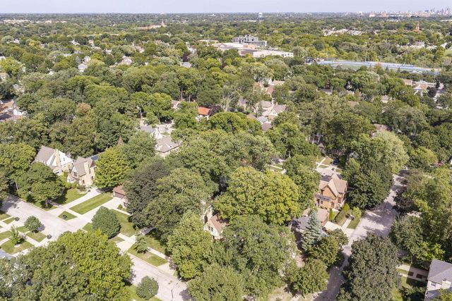 108 N 88th STREET, Wauwatosa, WI 53226