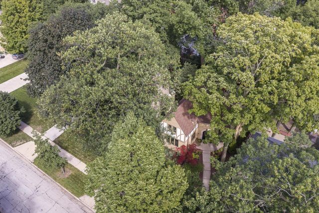 108 N 88th STREET, Wauwatosa, WI 53226
