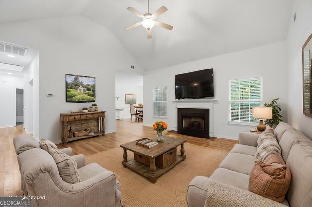 145 Orchard Ridge Drive, Forsyth, GA 31029