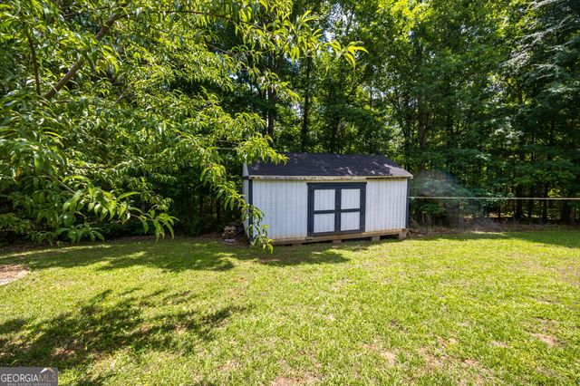 145 Orchard Ridge Drive, Forsyth, GA 31029