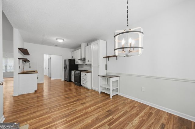 145 Orchard Ridge Drive, Forsyth, GA 31029