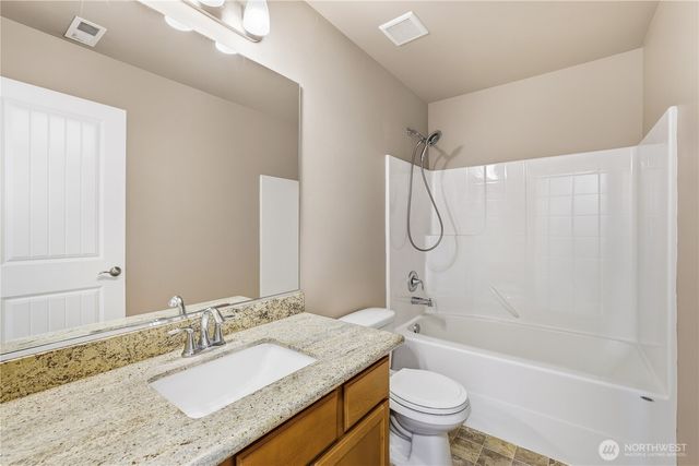 114 Ames Street NE, Orting, WA 98360