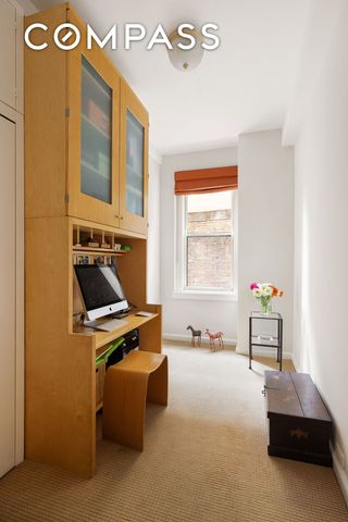 277 W End Ave Apt 5D, New York City, NY 10023