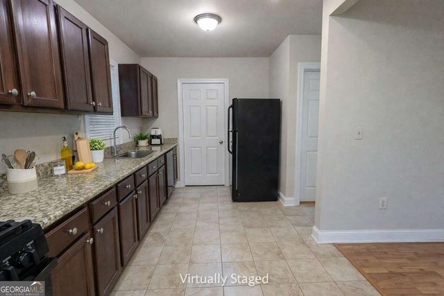 424 Wilkinson Drive SE, Atlanta, GA 30317