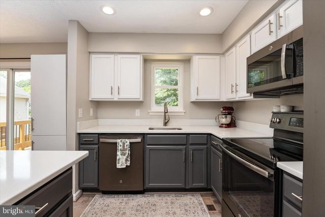 637 HOLLYWOOD RD, Severna Park, MD 21146