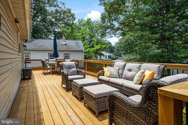 637 HOLLYWOOD RD, Severna Park, MD 21146