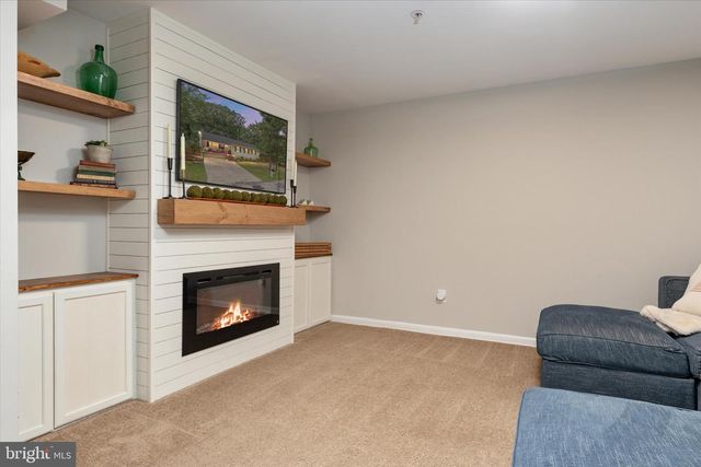 637 HOLLYWOOD RD, Severna Park, MD 21146