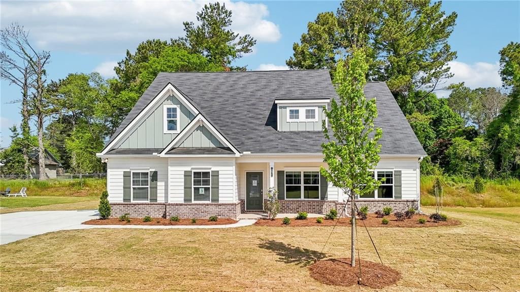 1411 Stephens View Drive, Loganville, GA 30052
