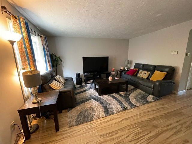 57 First Street, Worcester, MA 01602