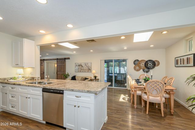 9510 W HIDDEN VALLEY Circle, Sun City, AZ 85351