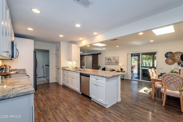 9510 W HIDDEN VALLEY Circle, Sun City, AZ 85351