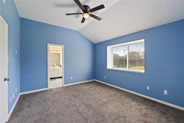 1911 Edinburg Avenue, League City, TX 77573