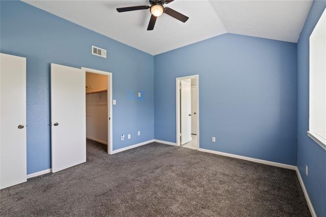 1911 Edinburg Avenue, League City, TX 77573