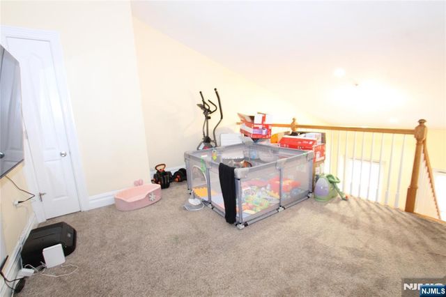 1 John Street 14, Haledon, NJ 07508