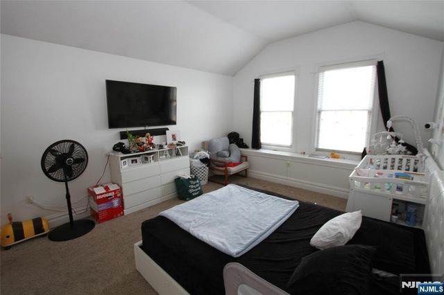 1 John Street 14, Haledon, NJ 07508