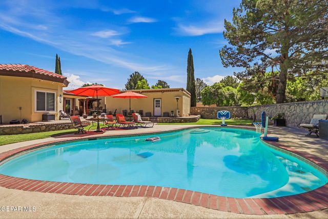 716 Willow Glen Drive, El Paso, TX 79922