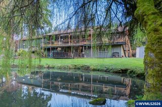 42801 Island Inn Dr, Lebanon, OR 97355