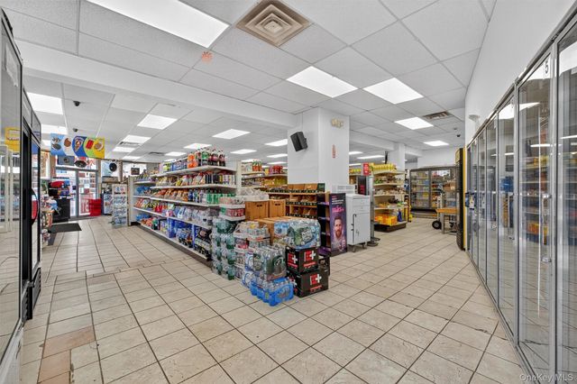 4 Oscawana Lake Road, Putnam Valley, NY 10579