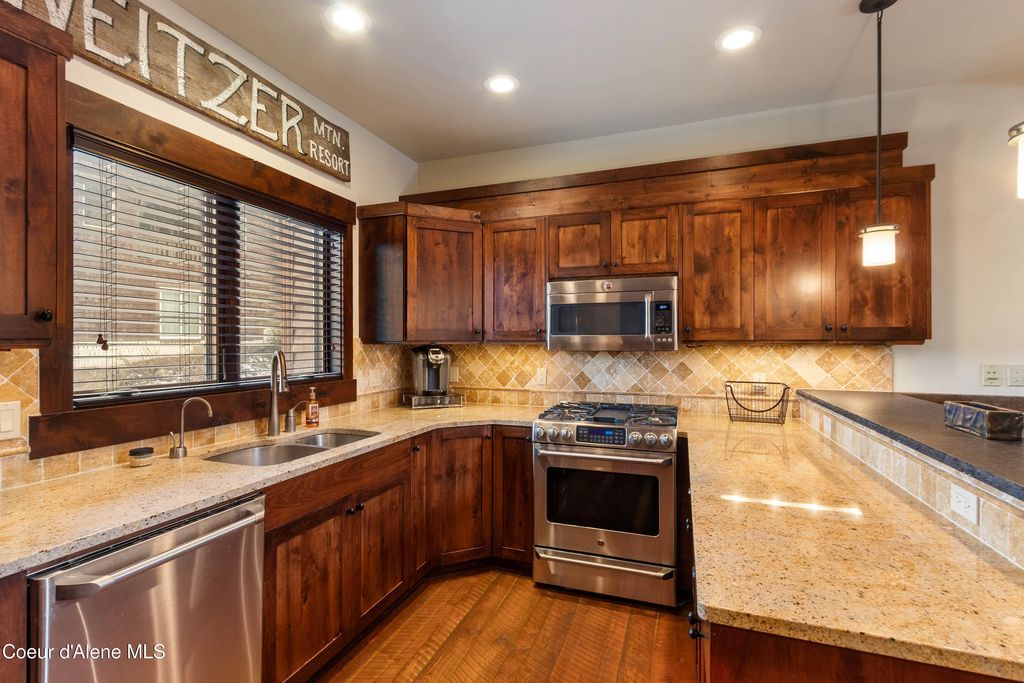 38 Avalanche Rd, 2, Sandpoint, ID 83864 photo 10