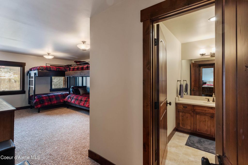 38 Avalanche Rd, 2, Sandpoint, ID 83864 photo 26