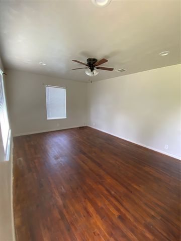 1260 Vz County Road 1810, Grand Saline, TX 75140