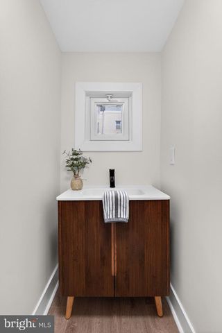 1123 W RITNER ST, Philadelphia, PA 19148