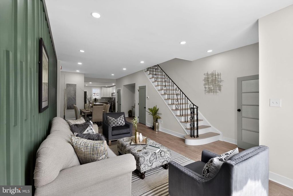 1123 W RITNER ST, Philadelphia, PA 19148